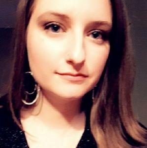 Meet your Posher, Marissa